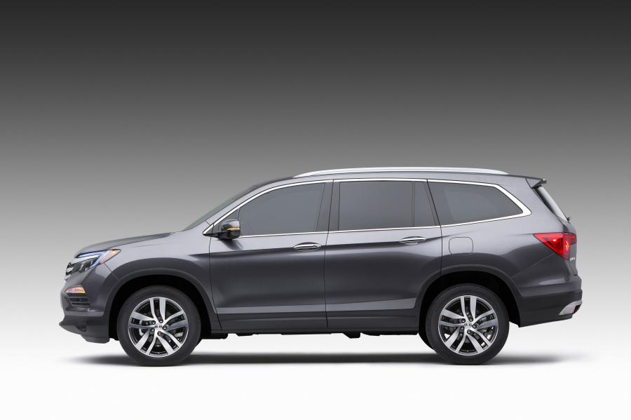  Honda Pilot 2015 года  (фото 47 из 107)